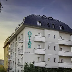 3* Hotel Otar